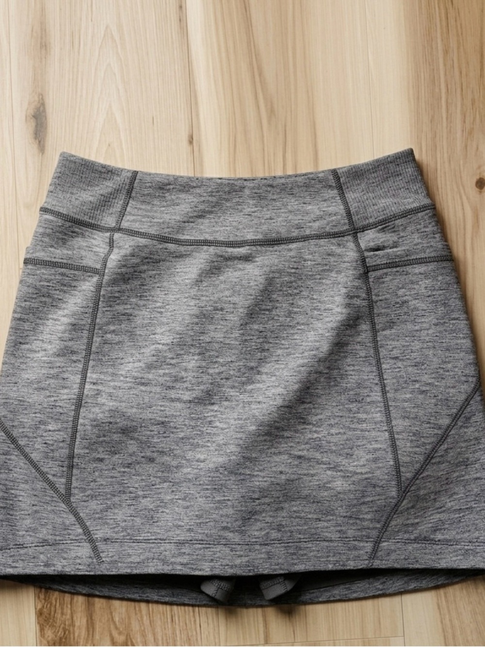 Athleta Gray Athletic Skort Medium | Built‑In Shorts